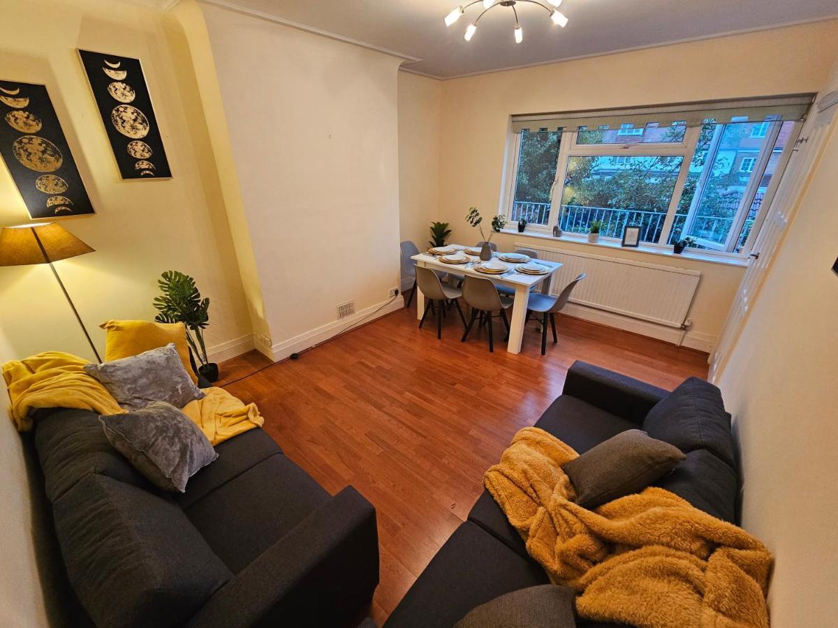 Large 4 Bedrooms Golders Green Λονδίνο Εξωτερικό φωτογραφία