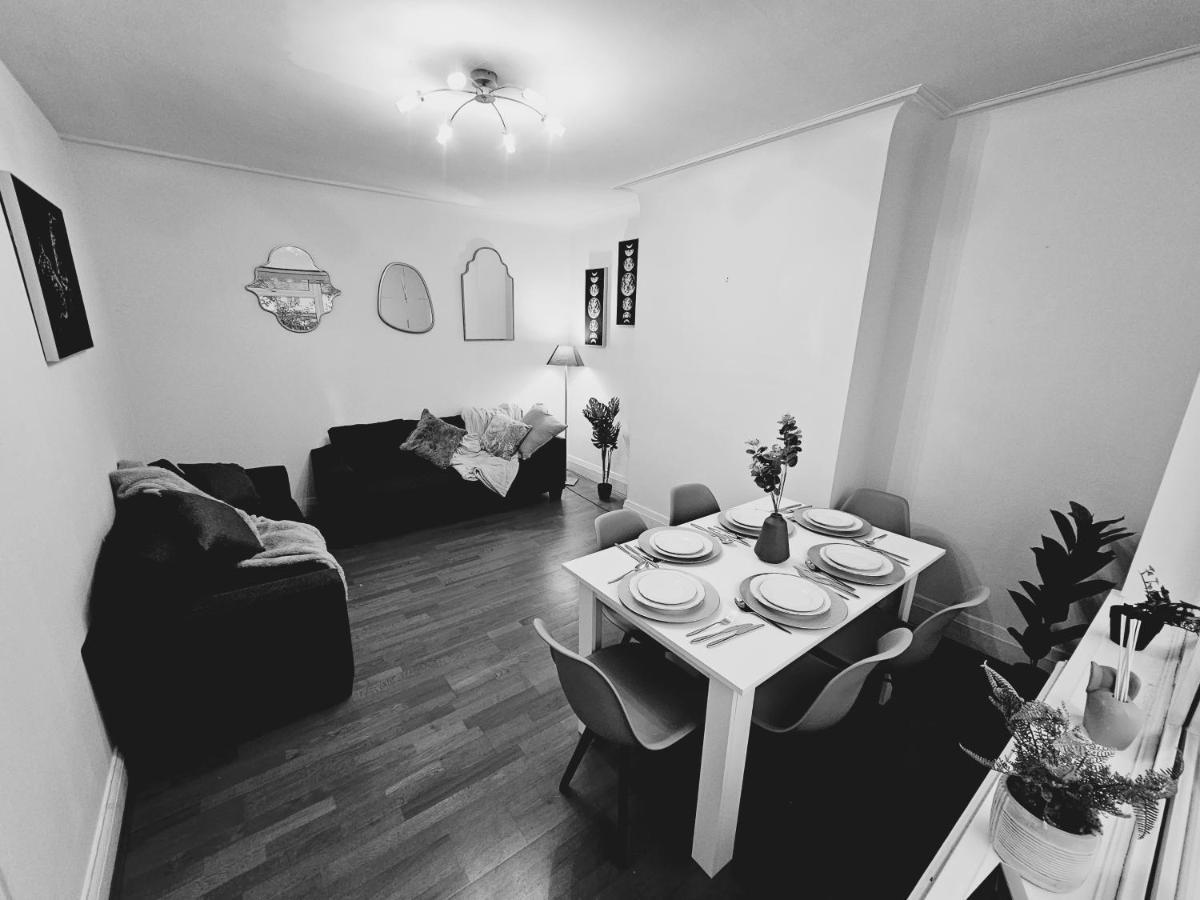 Large 4 Bedrooms Golders Green Λονδίνο Εξωτερικό φωτογραφία
