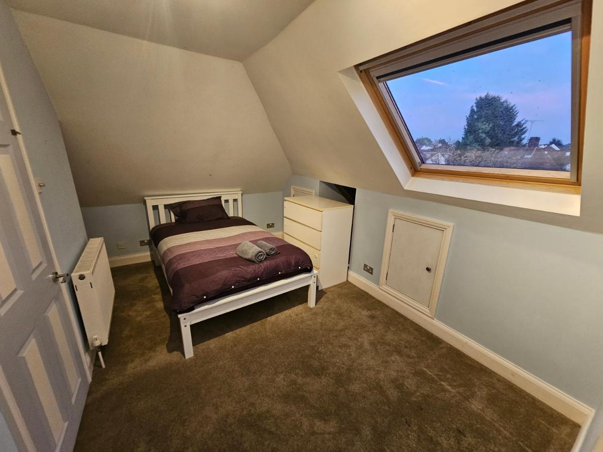 Large 4 Bedrooms Golders Green Λονδίνο Εξωτερικό φωτογραφία