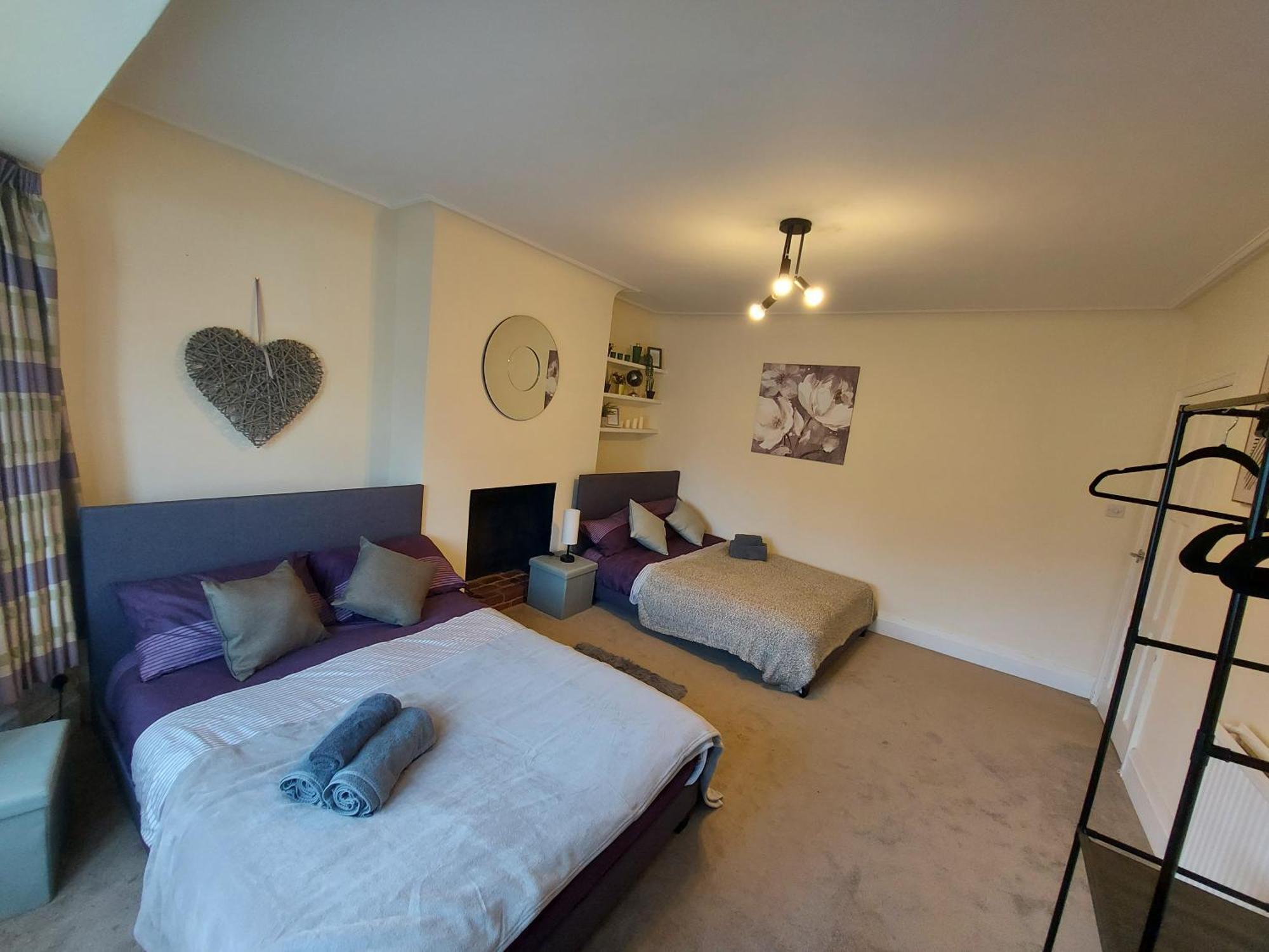 Large 4 Bedrooms Golders Green Λονδίνο Εξωτερικό φωτογραφία